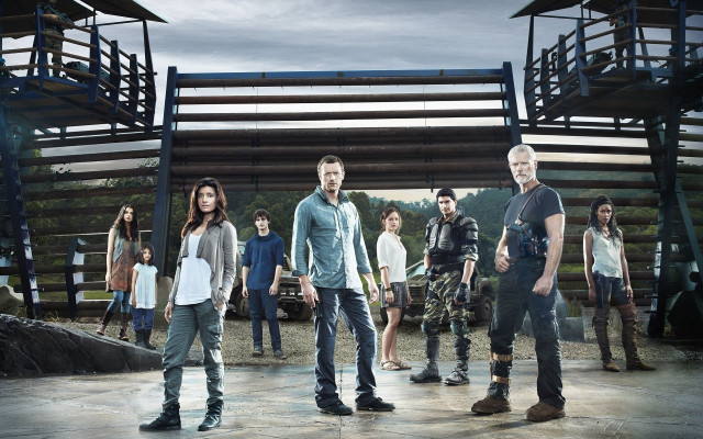 Group people standing building staircase free wallpaper for desktop - medium preview image