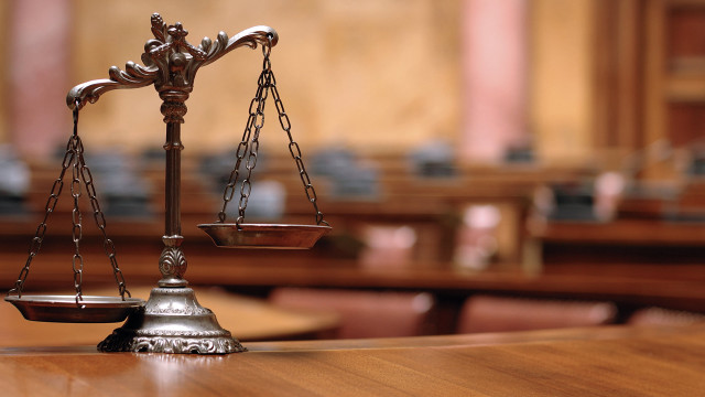 Courtroom scale on table wooden free wallpaper for desktop - medium preview image