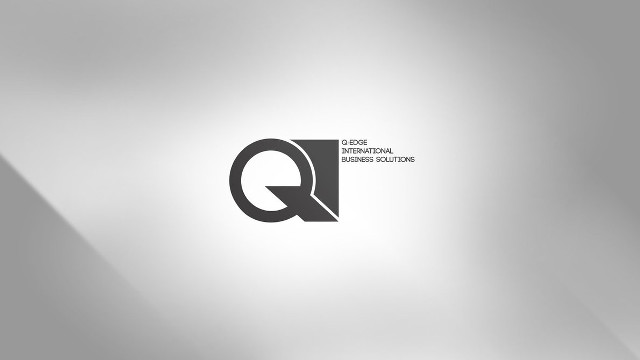 Black white logo letter q free wallpaper for desktop - medium preview image