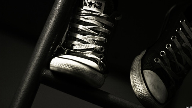 Sneakers metal bar dark night free wallpaper for desktop - medium preview image