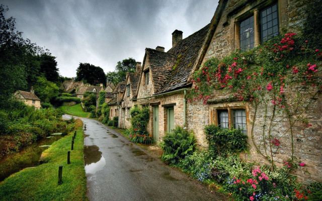 Stone houses flower street evgeny free wallpaper for desktop - medium preview image