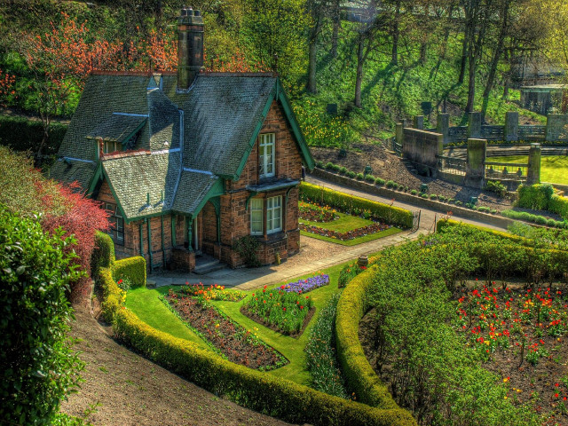 House garden path entrance side free wallpaper for desktop - medium preview image