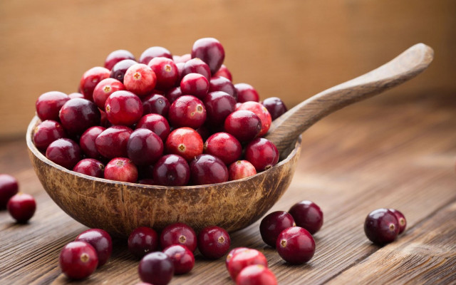 Wooden bowl cranberries wooden spoon free wallpaper for desktop - medium preview image