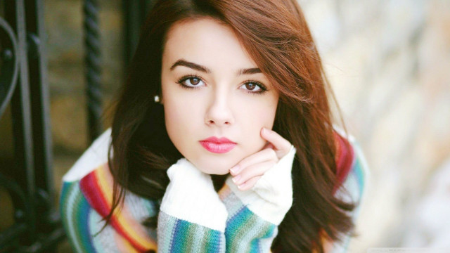 Woman scarf posing hand chin free wallpaper for desktop - medium preview image