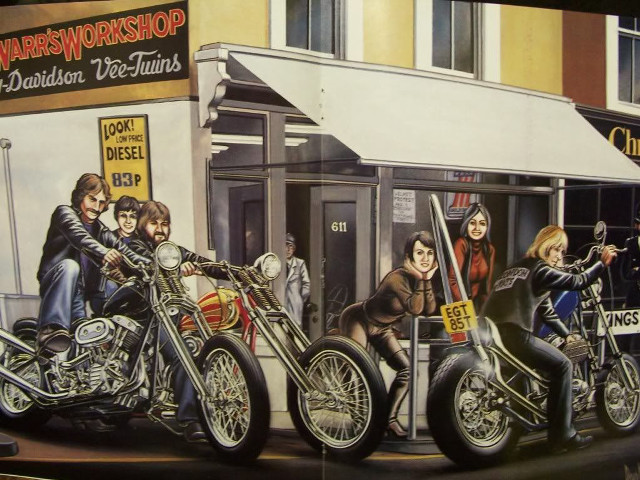 Motorcycles group shop window woman free wallpaper for desktop - medium preview image