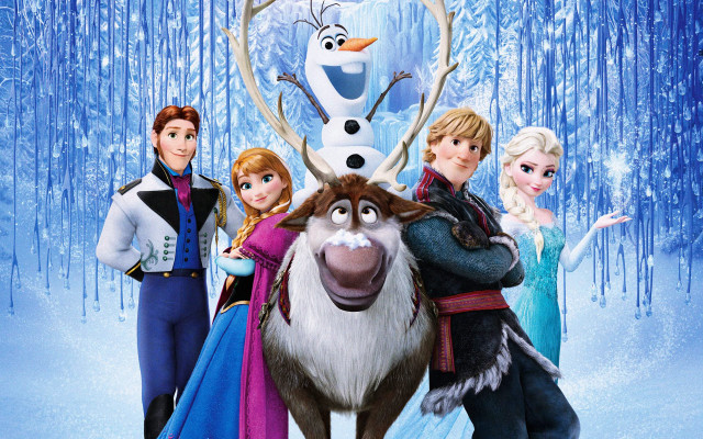 Frozen forest people group queen free wallpaper for desktop - medium preview image