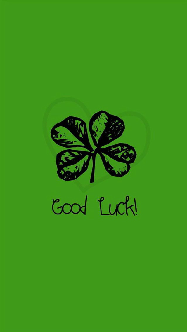 Green background four leaf clover free wallpaper for mobile - medium preview image