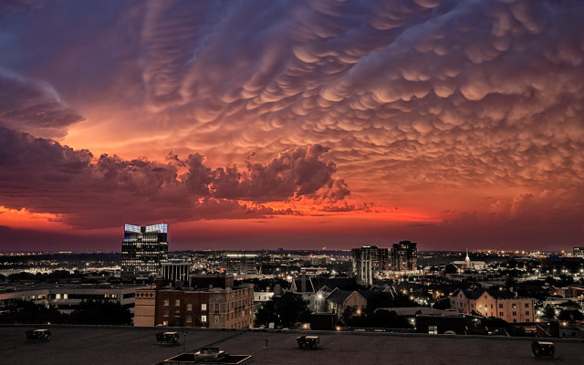 Colorful sky clouds buildings night free wallpaper for desktop - medium preview image