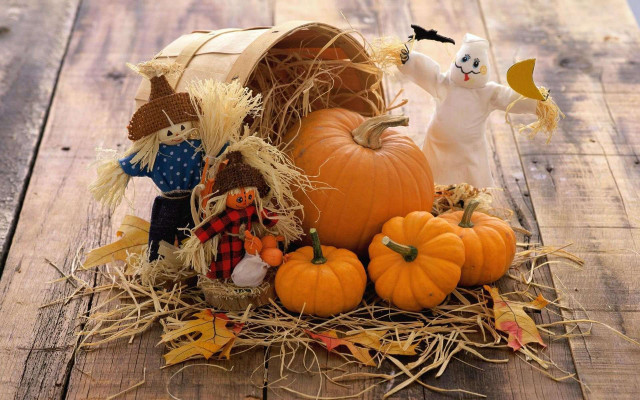 Basket filled pumpkins scarecrows wooden free wallpaper for desktop - medium preview image