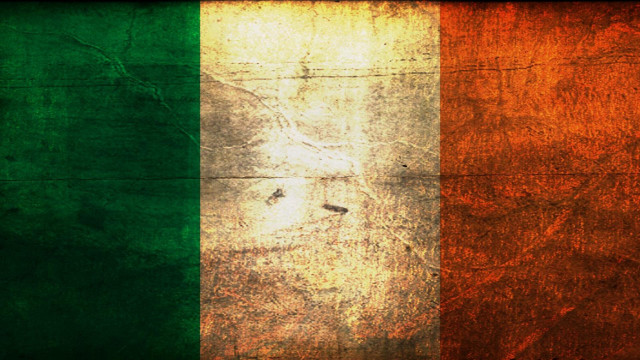 Ireland flag grungy wall art free wallpaper for desktop - medium preview image