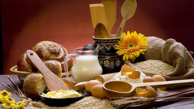 Food plate rice flower spoon free wallpaper for desktop - medium preview image