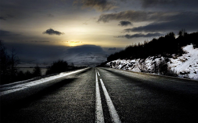 Snowy road hill cloudy sky free wallpaper for desktop - medium preview image