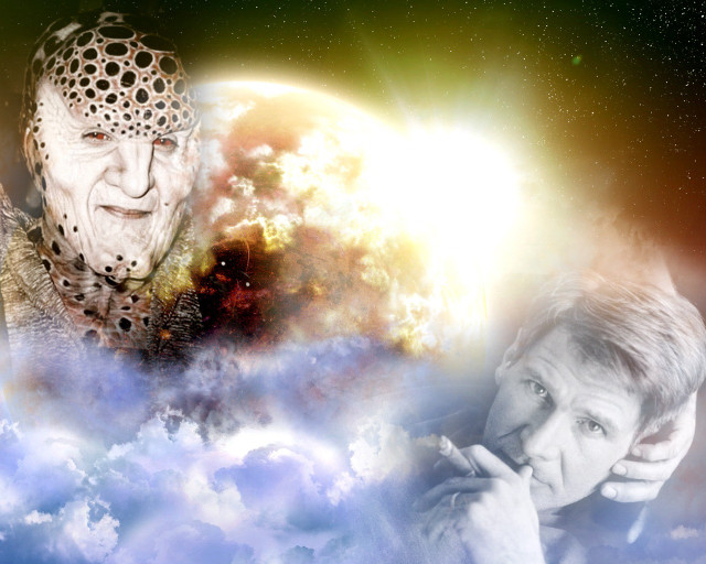 Man looking picture clouds sun free wallpaper for desktop - medium preview image