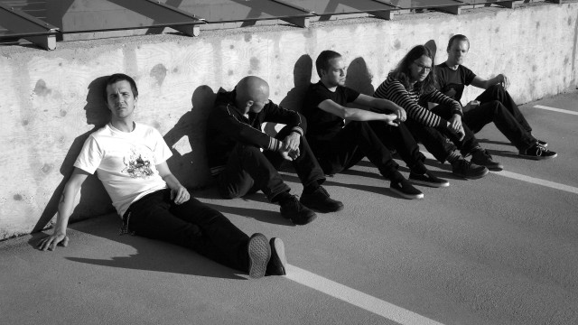 Group sitting wall feet up free wallpaper for desktop - medium preview image