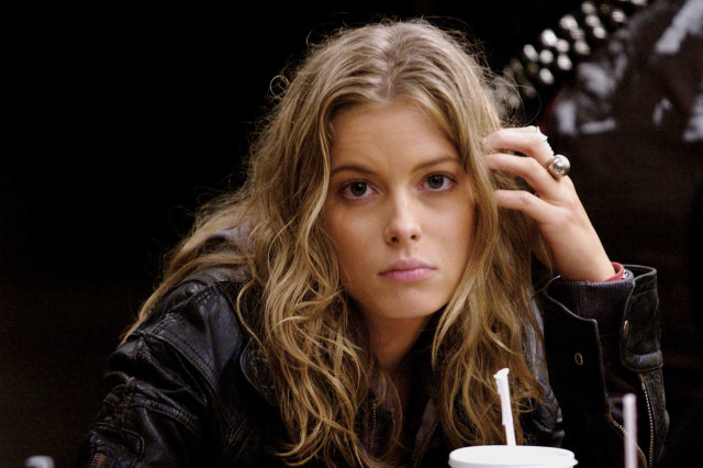 Woman sitting table drink man free wallpaper for desktop - medium preview image