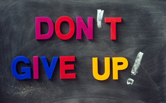 Dont give up chalkboard inspirational free wallpaper for desktop - medium preview image