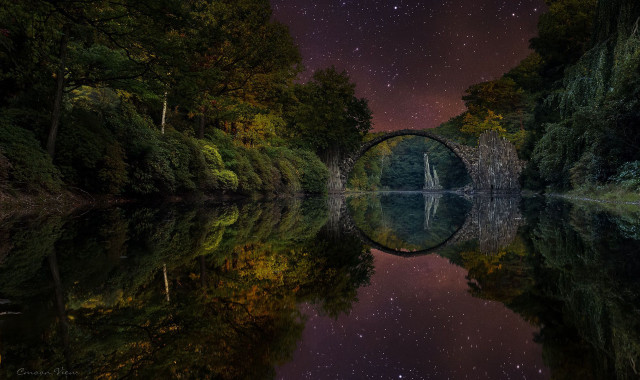 Night bridge lake stars sky free wallpaper for desktop - medium preview image