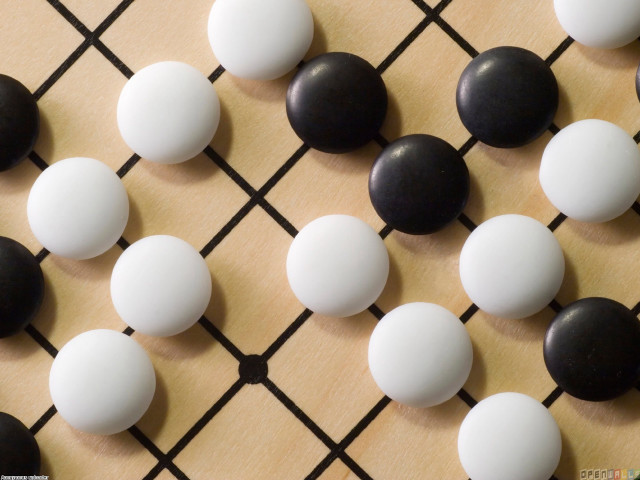 Close up balls board checkered free wallpaper for desktop - medium preview image