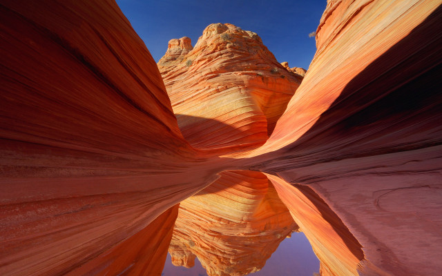 Canyon tall rock formation reflection #2 free wallpaper for desktop - medium preview image