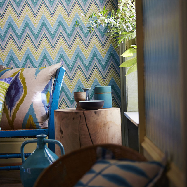 Chair table vase plant room free wallpaper for tablet - medium preview image