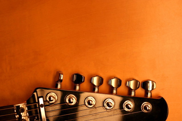 Guitar neck knobs yellow wall free wallpaper for desktop - medium preview image