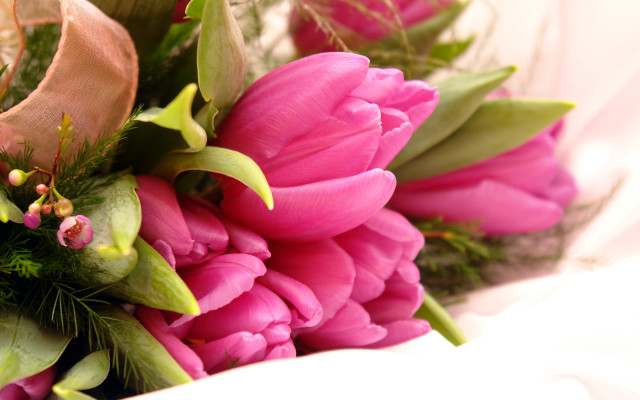 Pink flowers bouquet green leaves #2 free wallpaper for desktop - medium preview image