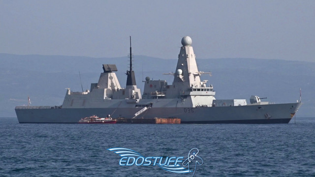 Large ship water boat background free wallpaper for desktop - medium preview image