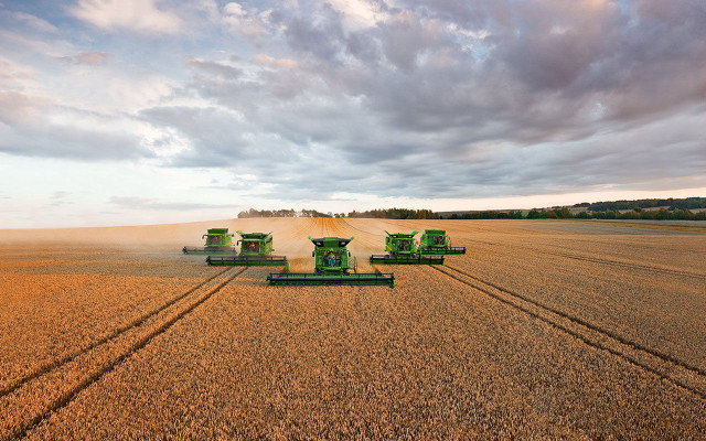 Large field farm equipment cloudy free wallpaper for desktop - medium preview image