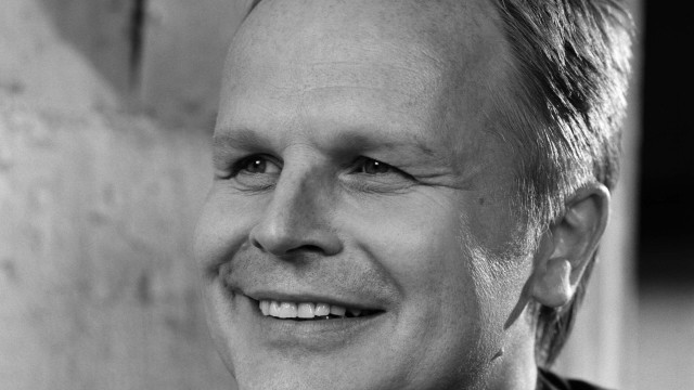 Man tie suit smiling camera #2 free wallpaper for desktop - medium preview image