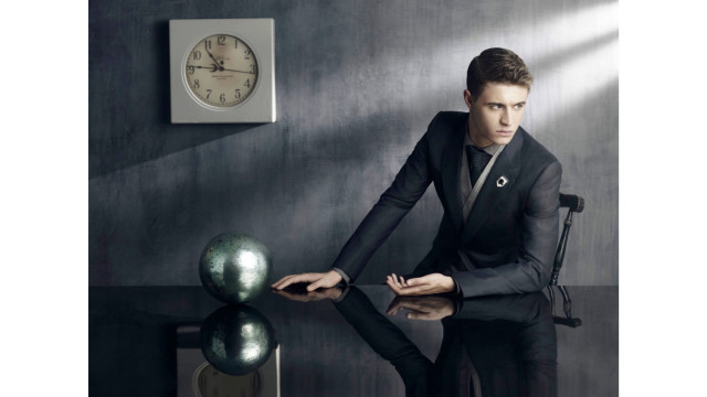 Man suit chair clock desk free wallpaper for desktop - medium preview image