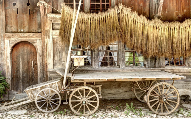 Wooden cart straw hanging clock free wallpaper for desktop - medium preview image