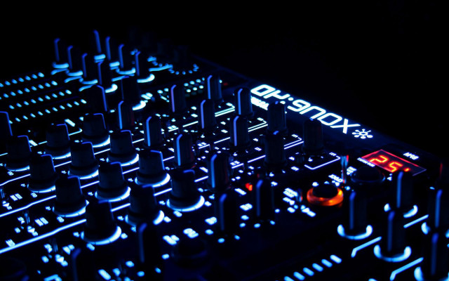 Dj controller closeup black background #2 free wallpaper for desktop - medium preview image