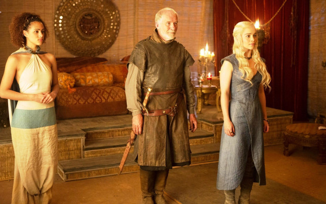 People couch room table candles free wallpaper for desktop - medium preview image