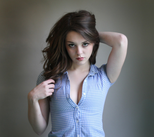 Woman blue shirt white shirt #3 free wallpaper for tablet - medium preview image