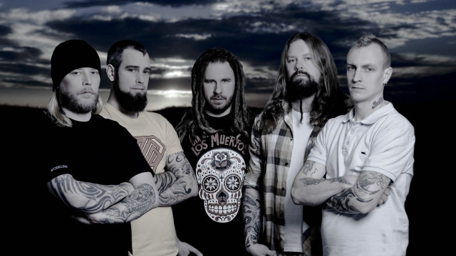 Men group cloudy sky skull free wallpaper for desktop - medium preview image