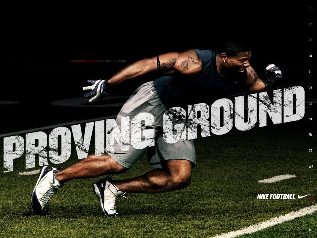 Man running field football poster free wallpaper for desktop - medium preview image