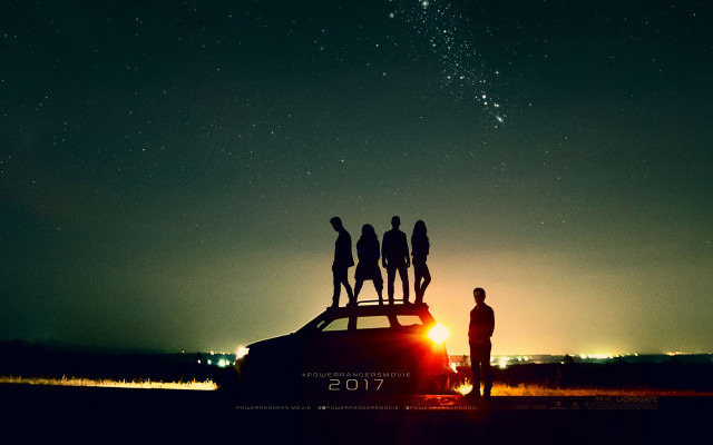 Group people car night sunset free wallpaper for desktop - medium preview image