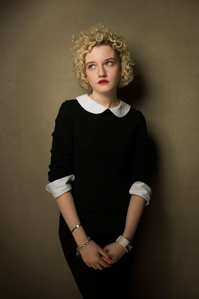 Blonde woman black dress posing #3 free wallpaper for mobile - medium preview image