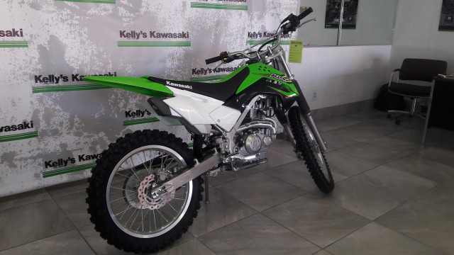 Green black dirt bike kellys free wallpaper for desktop - medium preview image