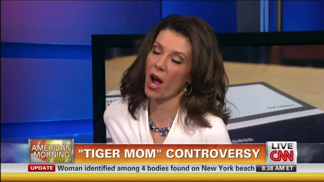 Woman surprised news anchor microphone free wallpaper for desktop - medium preview image