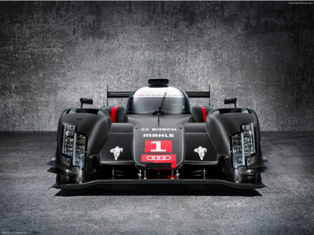 Black race car red accents free wallpaper for desktop - medium preview image