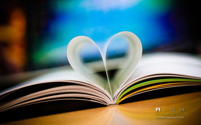 Book heart pages table love free wallpaper for desktop - medium preview image