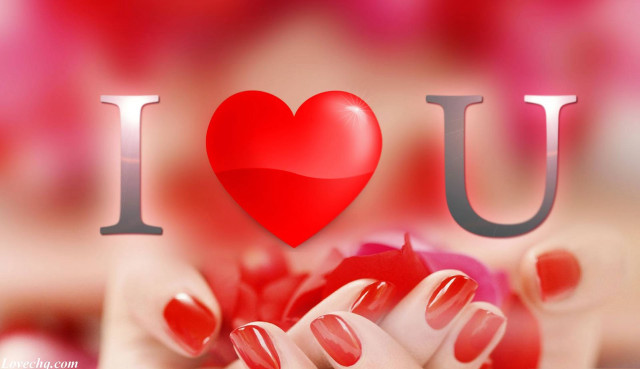 Woman love heart ilyou digital free wallpaper for desktop - medium preview image