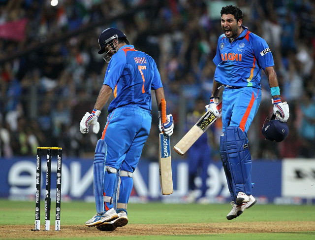 Cricket game indian men field free wallpaper for desktop - medium preview image