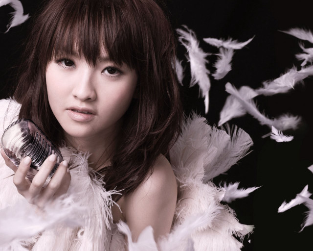Feathery coat woman perfume angel free wallpaper for desktop - medium preview image