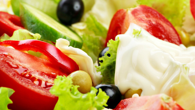 Salad with tomatoes fresh vegetables free wallpaper for desktop - medium preview image