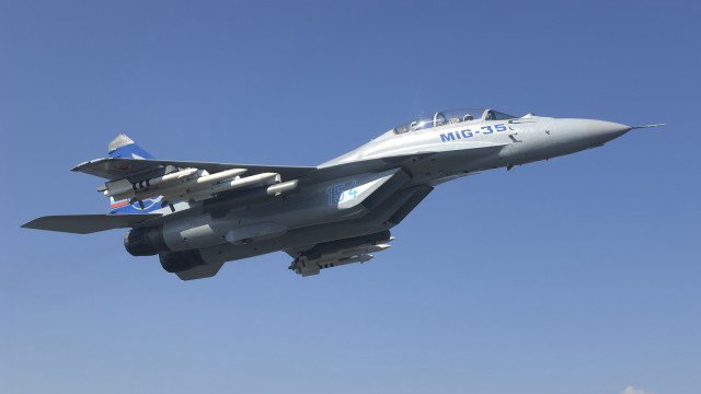 Fighter jet blue sky landing #2 free wallpaper for desktop - medium preview image