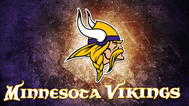 Vikings purple gold helmet aurora free wallpaper for desktop - medium preview image