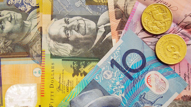 Australian money coins pile top free wallpaper for desktop - medium preview image