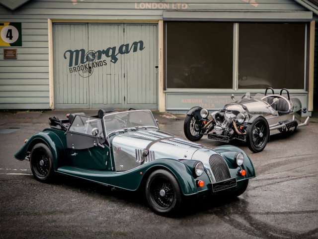 Old fashioned cars morgan building free wallpaper for desktop - medium preview image
